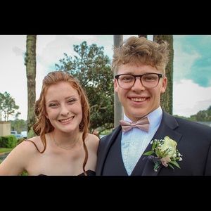 Meet your Posher, Hunter